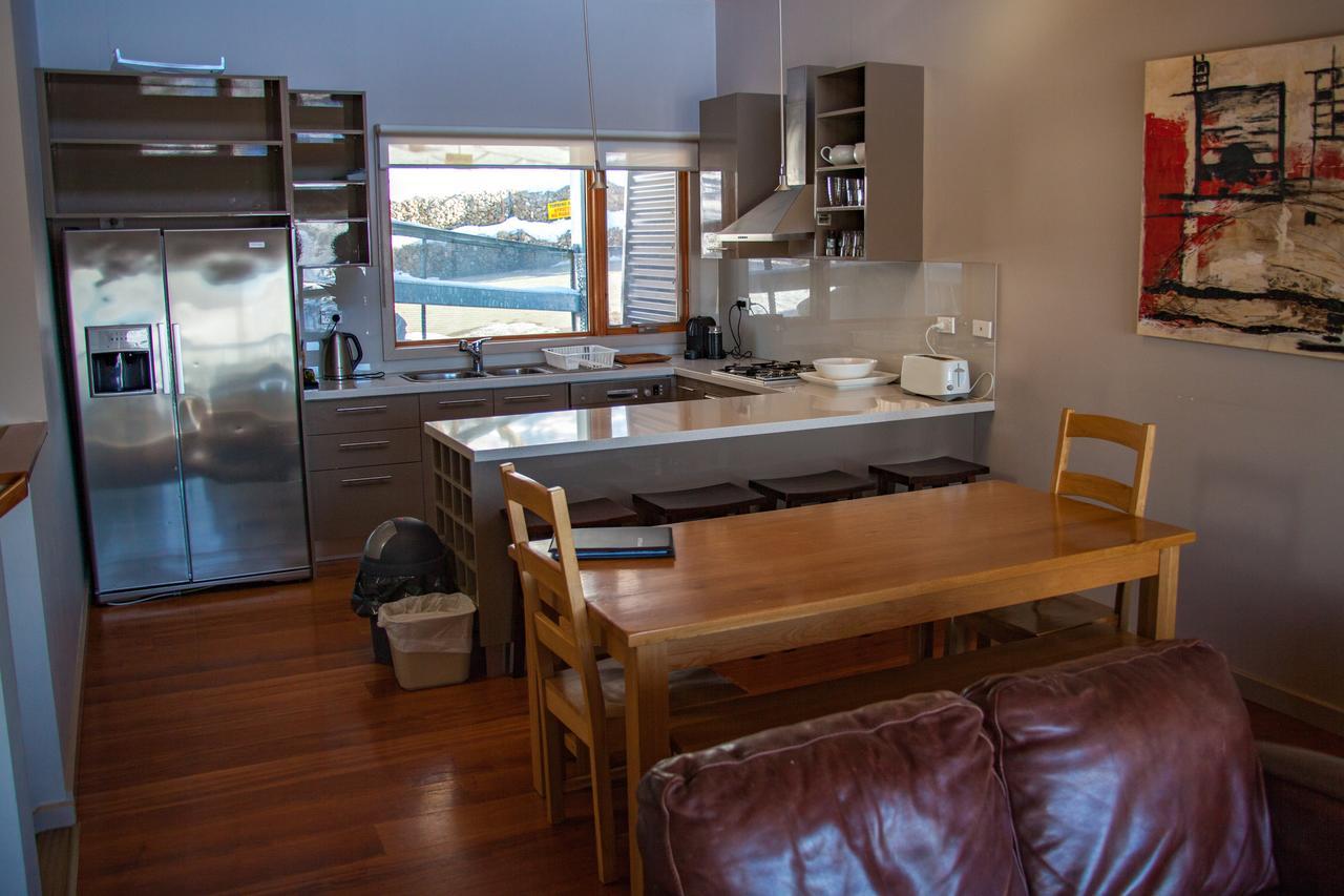 Appartamento Outside Edge Mount Hotham Esterno foto